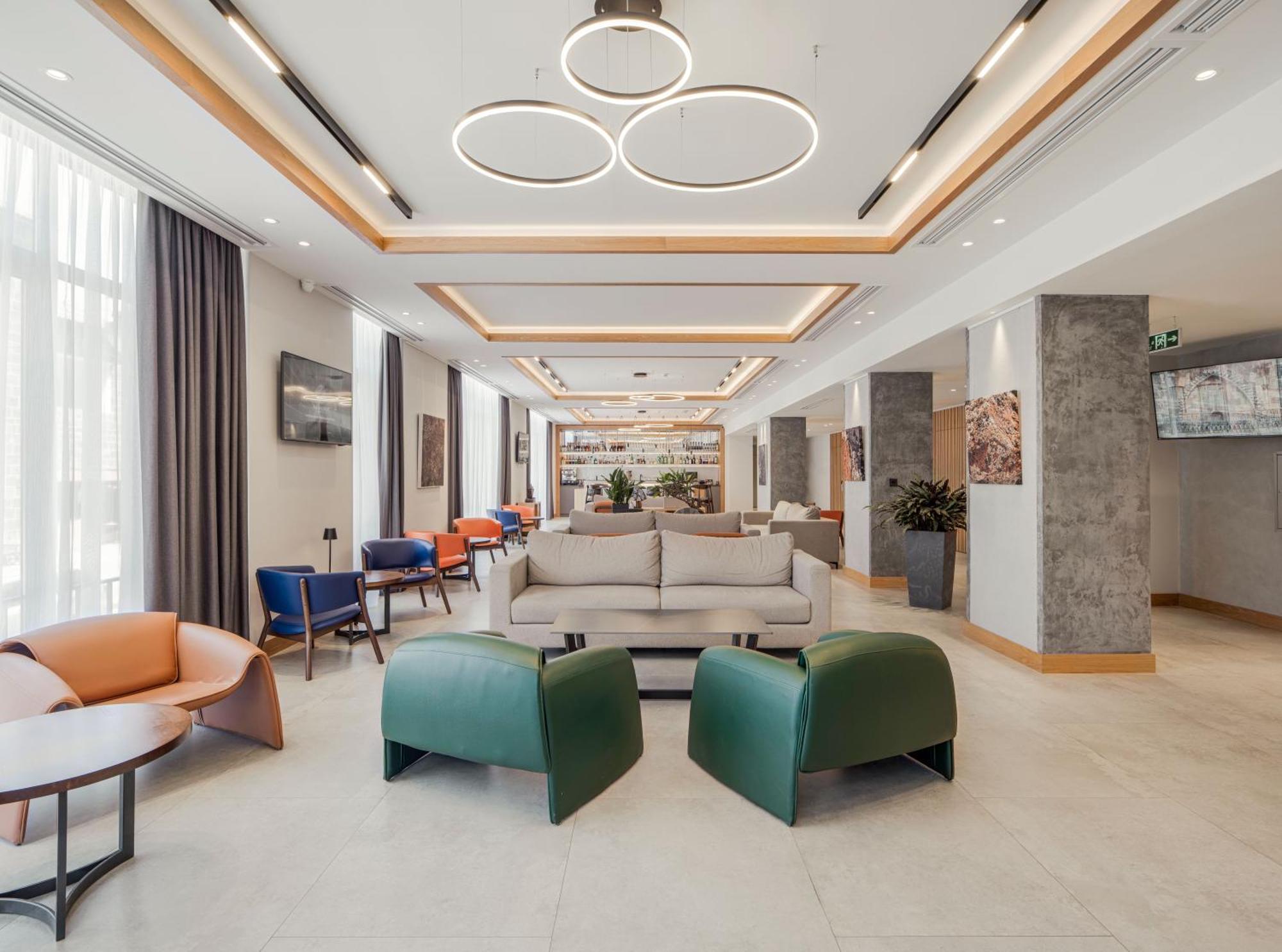 Radisson Hotel & Spa 기우므리 외부 사진