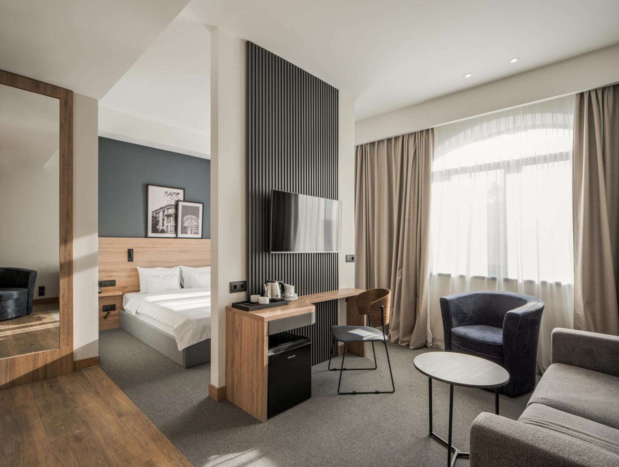 Radisson Hotel & Spa 기우므리 외부 사진