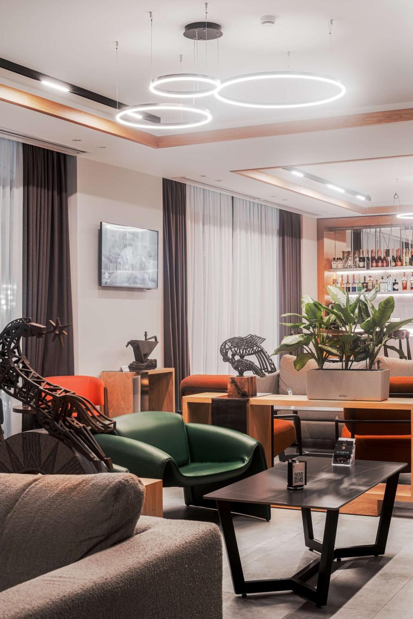 Radisson Hotel & Spa 기우므리 외부 사진