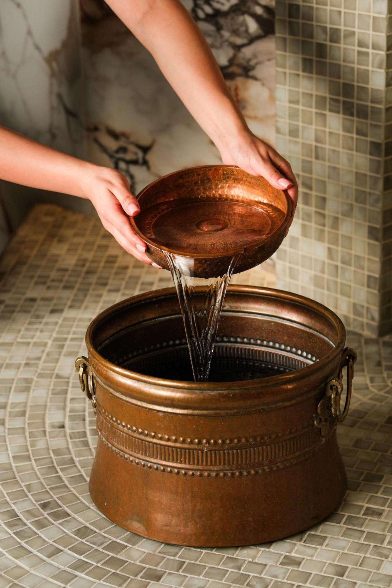 Radisson Hotel & Spa 기우므리 외부 사진
